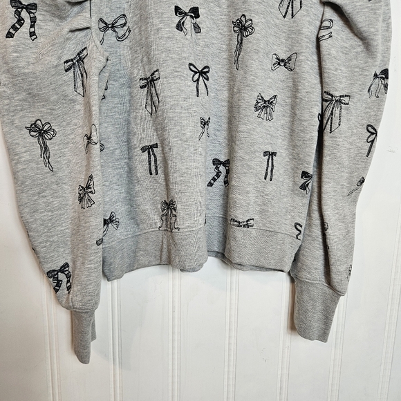 Anthropologie Casual Chic Gray Bow-Print Puff-Sleeve Sweatshirt - Picture 12 of 16